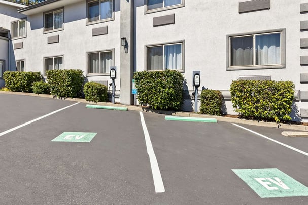 BW GrantsPass OR EVChargeing