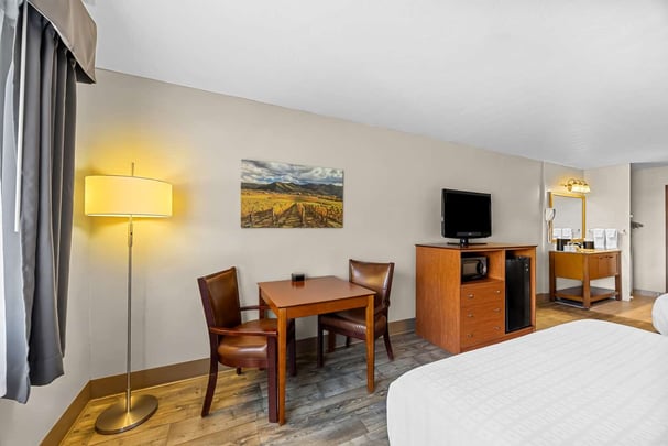 BW GrantsPass OR PetFriendly