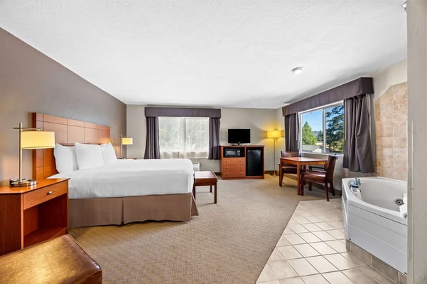 BW GrantsPass OR SpaKing