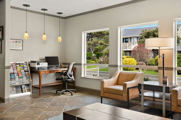 Lobby / Business Center