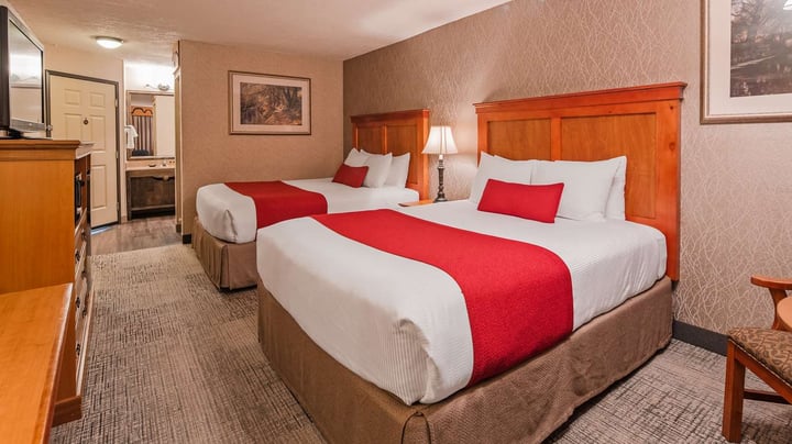 Two Queen Room with Balcony