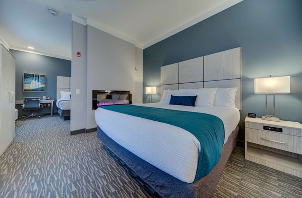 suite k qq fireplace