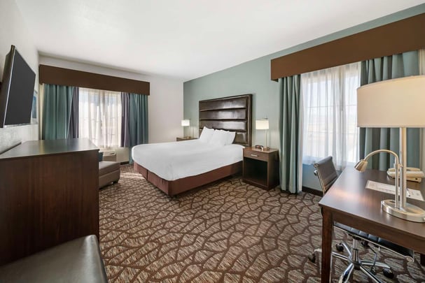 BW WhiteCity Oregon KS