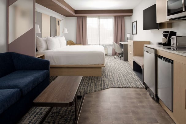 King Guestroom with Kitchenette