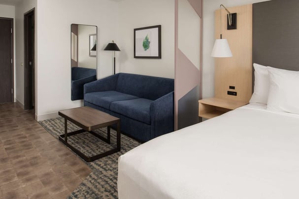 King Guestroom with Kitchenette Sofa