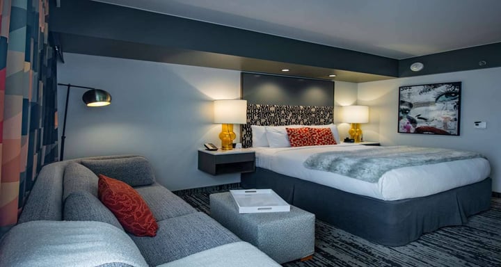 HOTEL EASTLUND resized