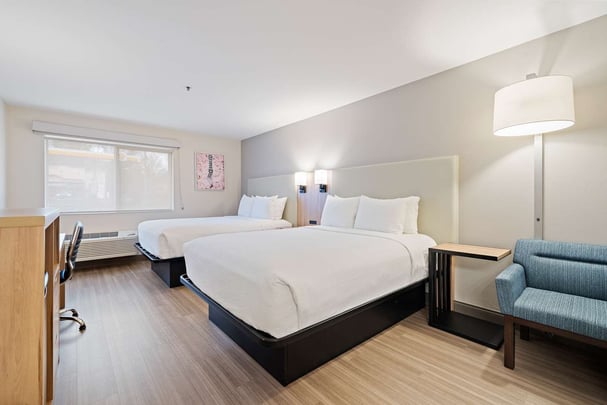 Double Queen ADA Guestroom BWLO