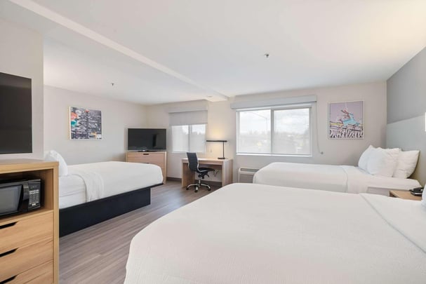 Family Room Guestroom BWLO