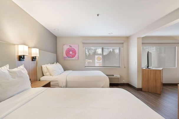 Family Room Guestroom BWLO