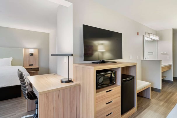 Family Room Guestroom BWLO