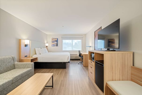 King ADA Guestroom BWLO