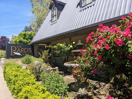 The Bard's Inn, BW Signature Collection Exterior