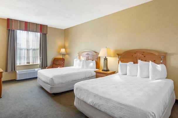 Double Queen - Main Building