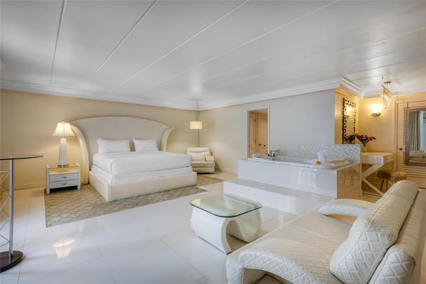 King Suite City View