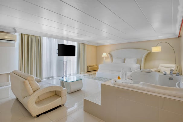 King Suite City View