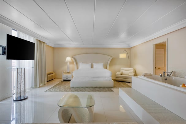 King Suite City View