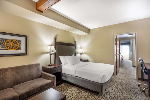 Two Room Suite with 3 Queen Beds