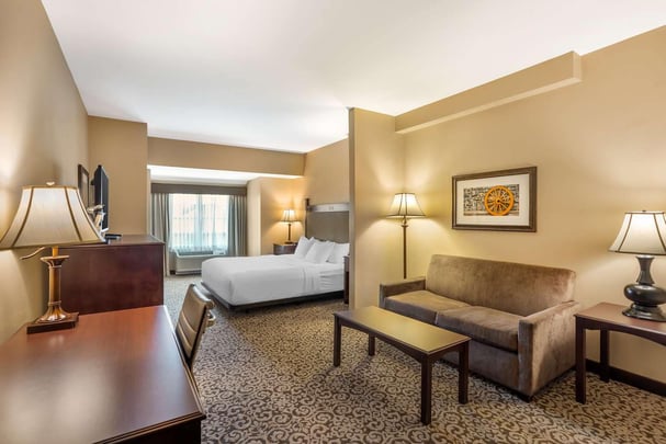 Accessible King Suite