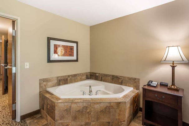 Jacuzzi Tub Two Room Suite