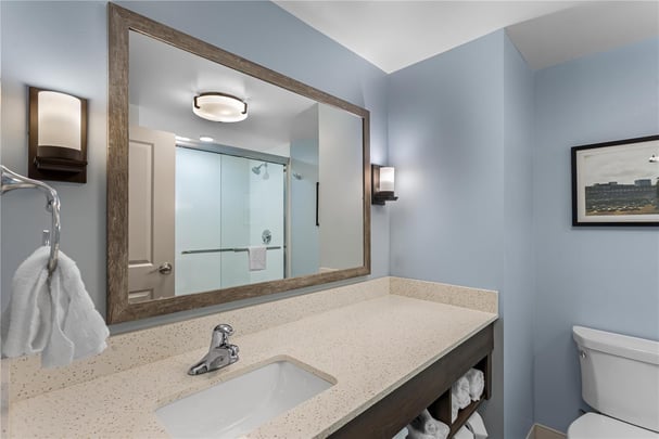 2 Queen Bed Room Shower