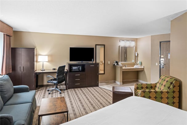 Accessible King Suite