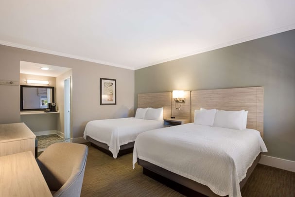 Standard Double Queen