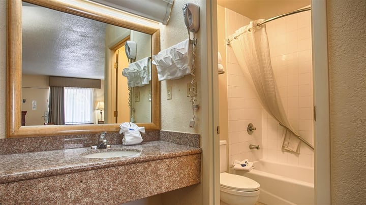 Guest Bathroom
