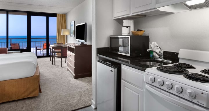 RM KingSUITE Kitchen