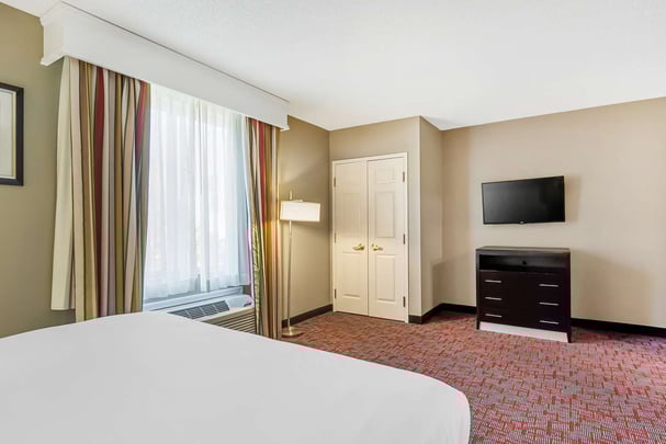 King Two Room Executive Suite