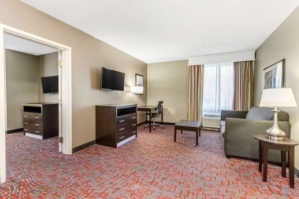 King Two Room Executive Suite