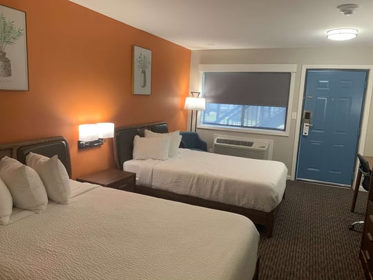 Double Double Guest Room
