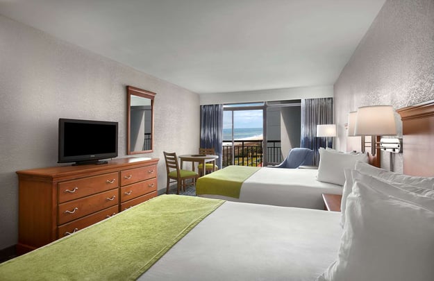 2 Queen Guestroom with Balcony and Kitchenette - North Bld.