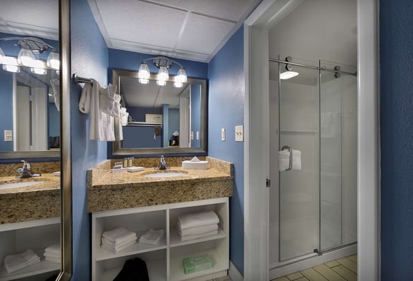 Middle Building Guest Bathrooms