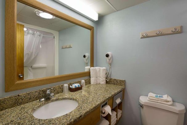 Oceanfront Suite with Double Beds and Full Kitchen