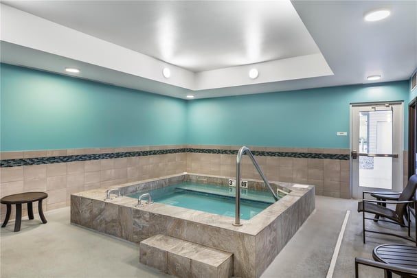 Indoor Pool / Hot Tub