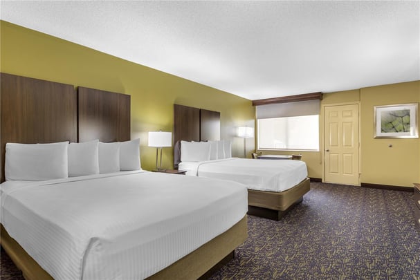 Double Queen Private Balcony