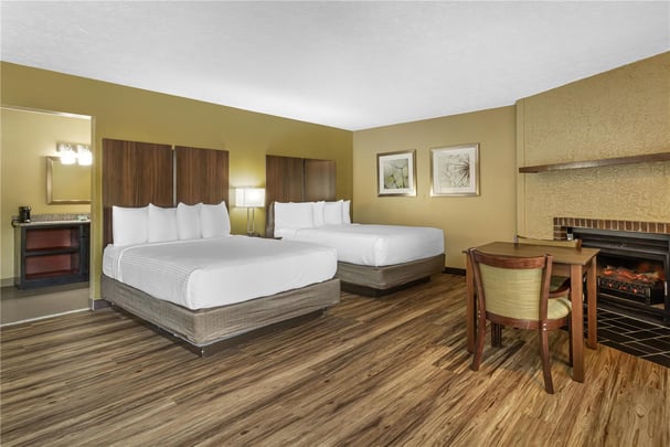 Double Queen Walk-in Shower