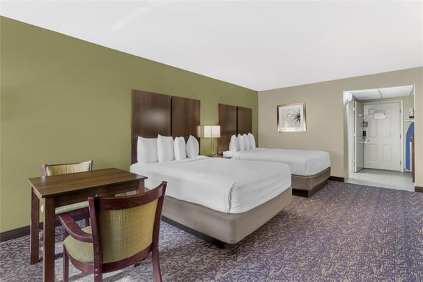 BW PigeonForge TN WQQSOF