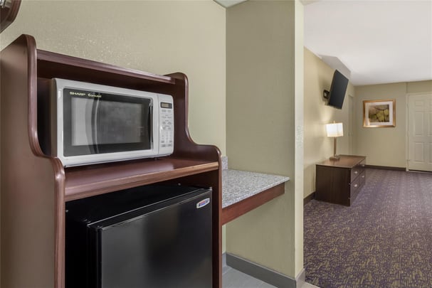 BW PigeonForge TN WQQSOF