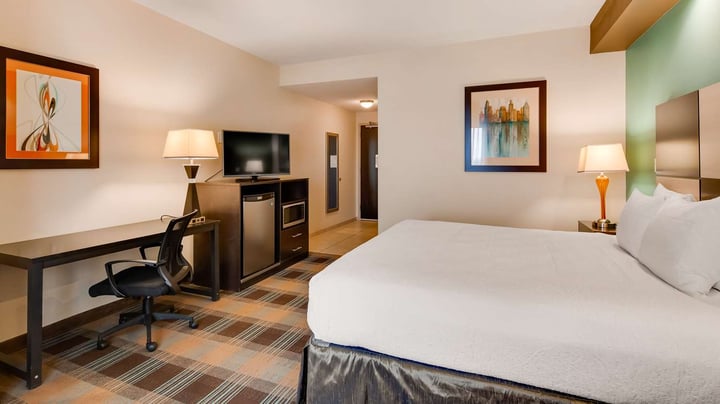 Accessible King Guest Room