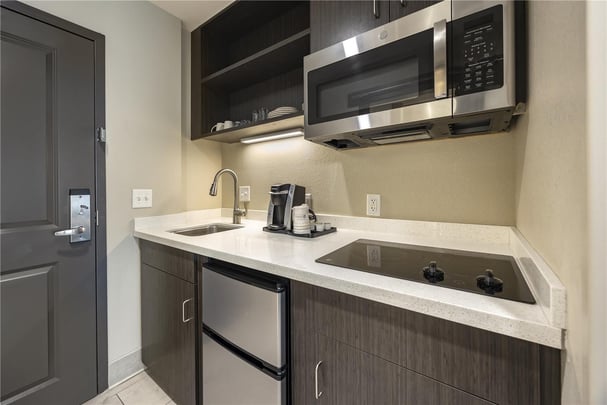 Double Queen Kitchen