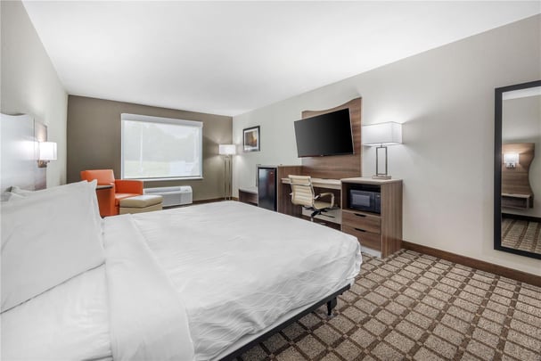 Accessible King Guest Room