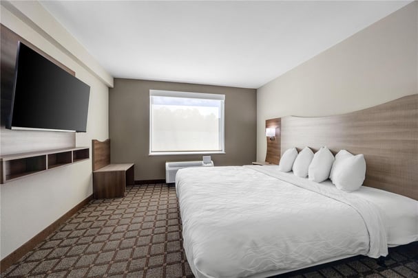 Accessible King Suite