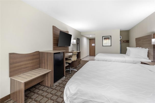 Double Queen Guest Room