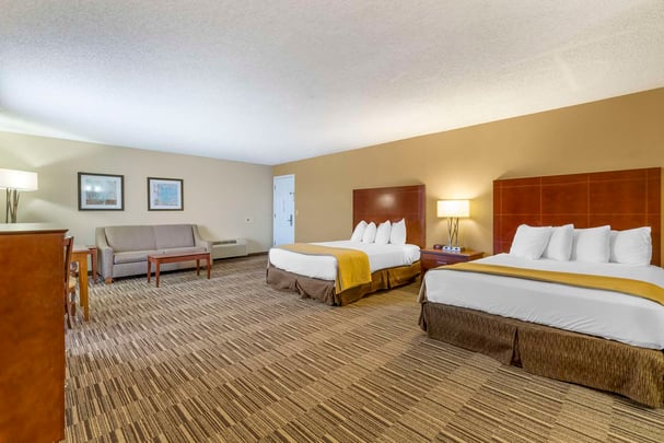 Oversized Two Queen Room