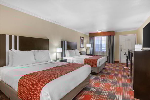 Double Queen - Walk-In Shower