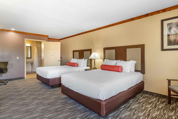 ADA Two Queens Room