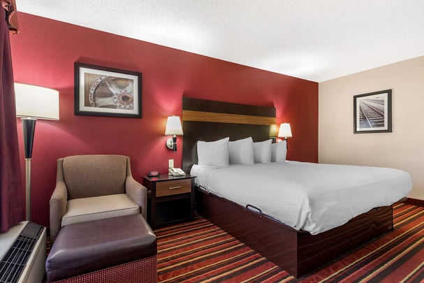 Accessible King Guest Room