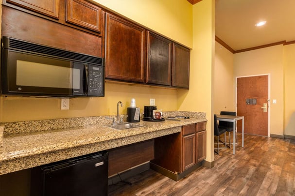 BW Plus Portland Guest Suite ADA Kitchenette