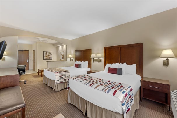 ADA Double Queen Suite